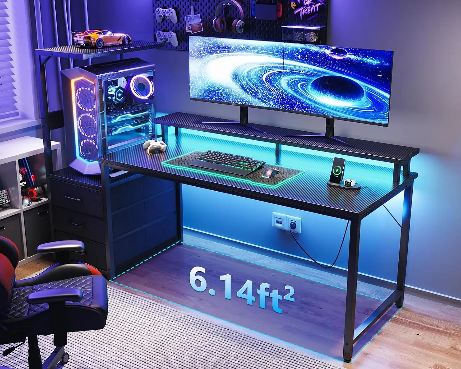 Gamingbureau met pc-displaysta - Pc Gaming Lian Li recensie en prijs